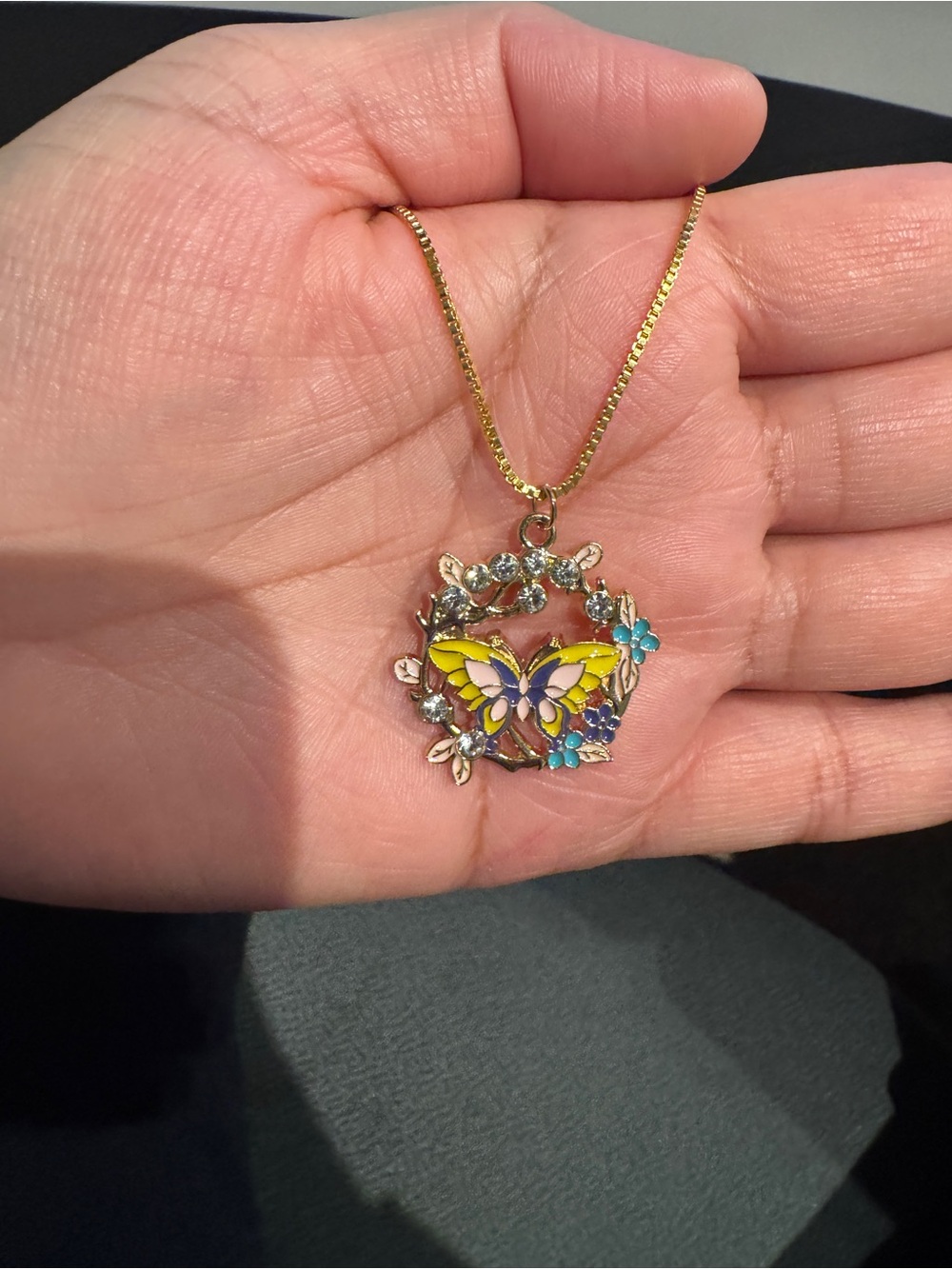 Butterfly Pendant 18k good plated Necklace with Yellow and Pink Enamel - Picture 4 of 8
